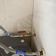 Swift-Expert-Water-Heater-Replacement-in-Baytown-TX-Tackling-Extreme-Sediment-Buildup 0